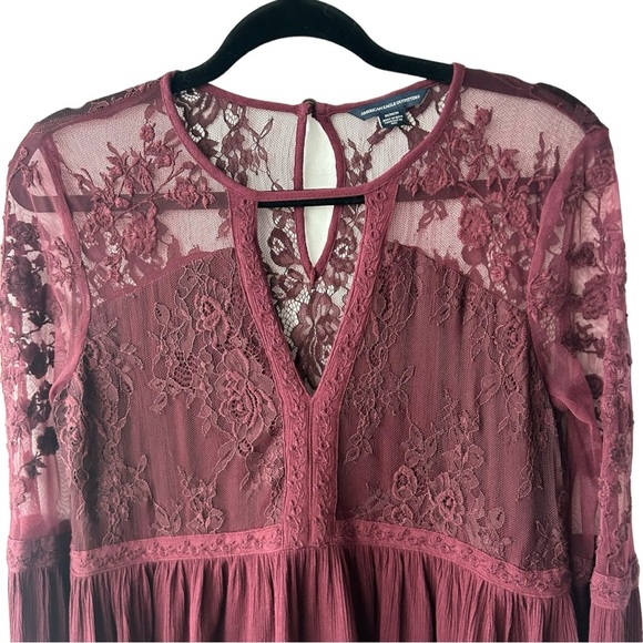 AMERICAN EAGLE OUTFITTERS Wine Burgundy Lace Boho Top Women's Size Medium - Picture 3 of 7